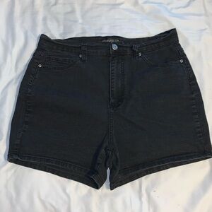 Size 16 Black Denim Shorts Forever21+